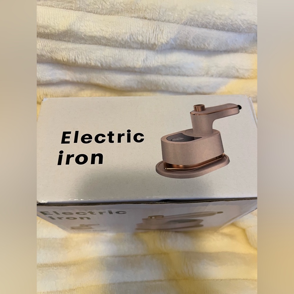 Electric Iron Portable New in Box - Picture 4 of 6